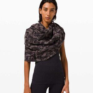Lululemon Vinyasa Scarf Heritage Camo Jacquard Black Lunar Rock Rulu